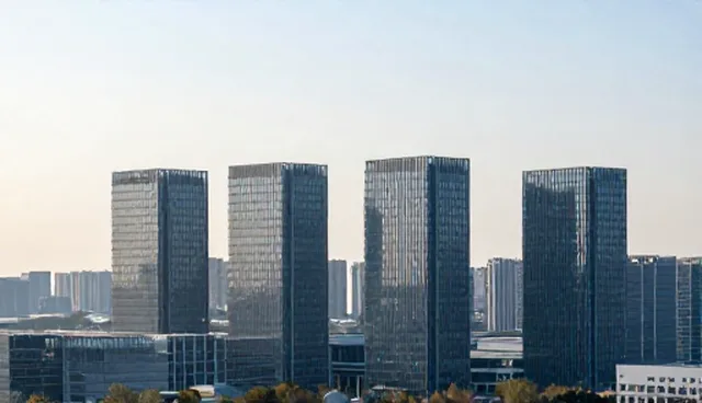 实时通讯：信息查询平台的使用与维护建议